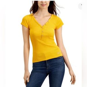 NWT GUESS Womens Orange Ribbed Fitted Short Sleeve V Neck Henley Top L